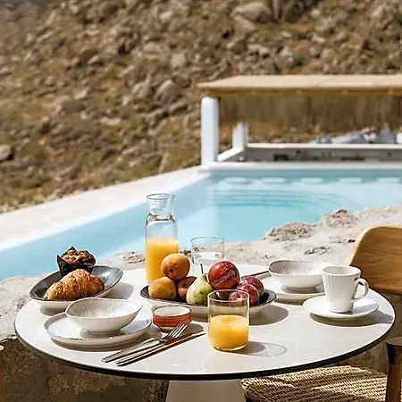 Mykonos Flow - Super Paradise Hotel 5*